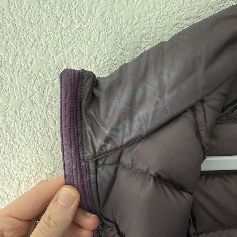 Patagonia Womens Down Sweater Puffer Vest Small Night Plum Purple Red Packable - Picture 6 of 9
